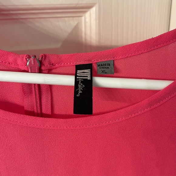 Kut from the Kloth fuchsia pink floral blouse XL - Picture 2 of 6